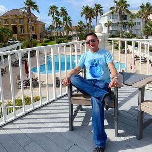 Meet your Posher, Kenny